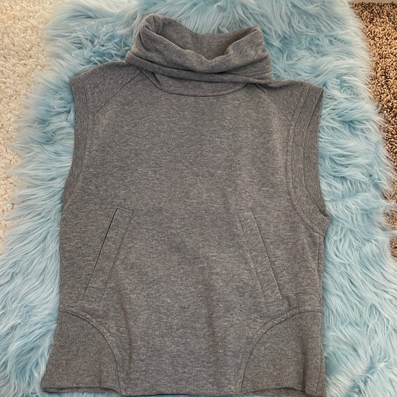 NWOT! Grey Sweat Nike Tank Top! Size XS! - Picture 1 of 5